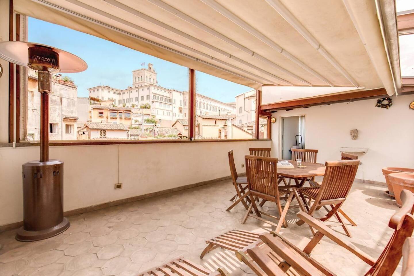 로마 Attic With Terrace By Trevi Fountain 아파트 외부 사진